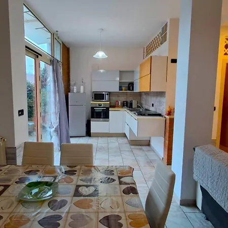 La Casa Di Anastasya Apartament *